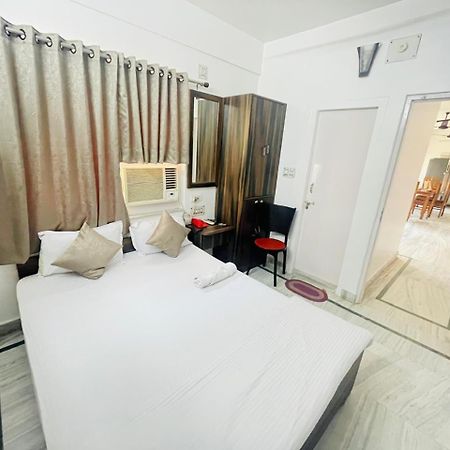 White Heaven Hotel New Town ภายนอก รูปภาพ